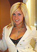 hottestwomeninrussia.com - woman telephone